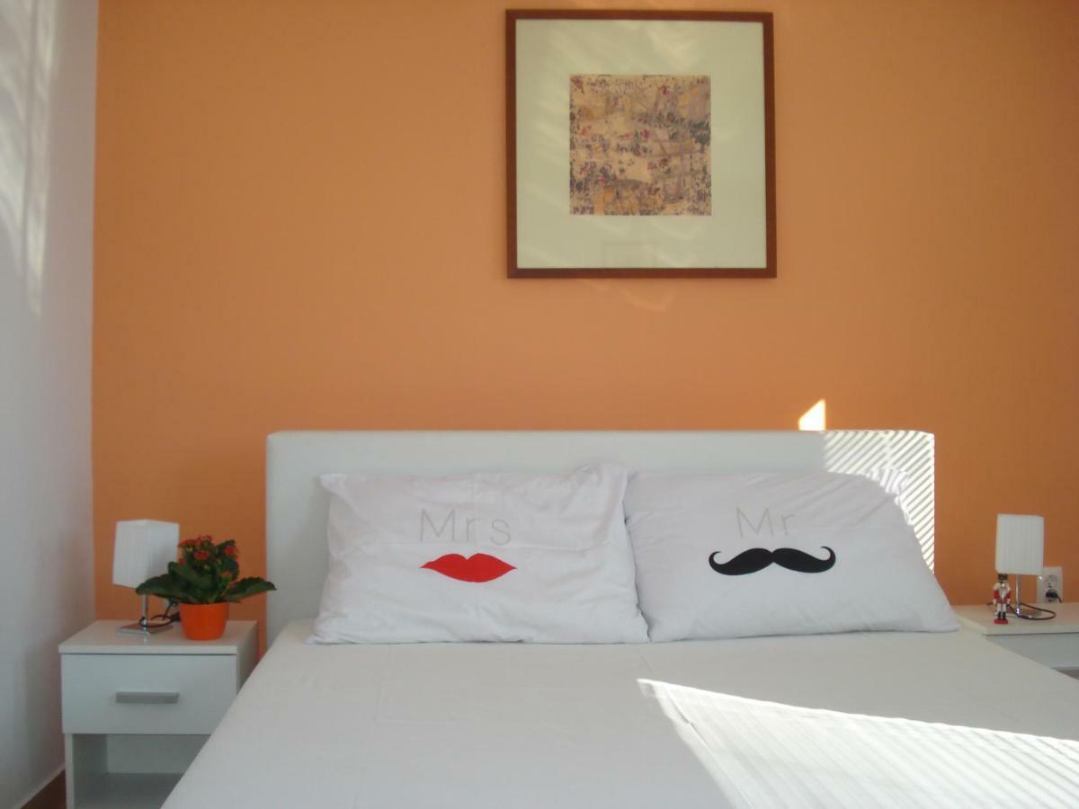 Apartment Premantura Buitenkant foto
